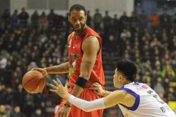 CBA歷史上哪位外援給中國球隊(duì)帶來最大幫助？